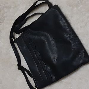 Bueno Crossbody Purse